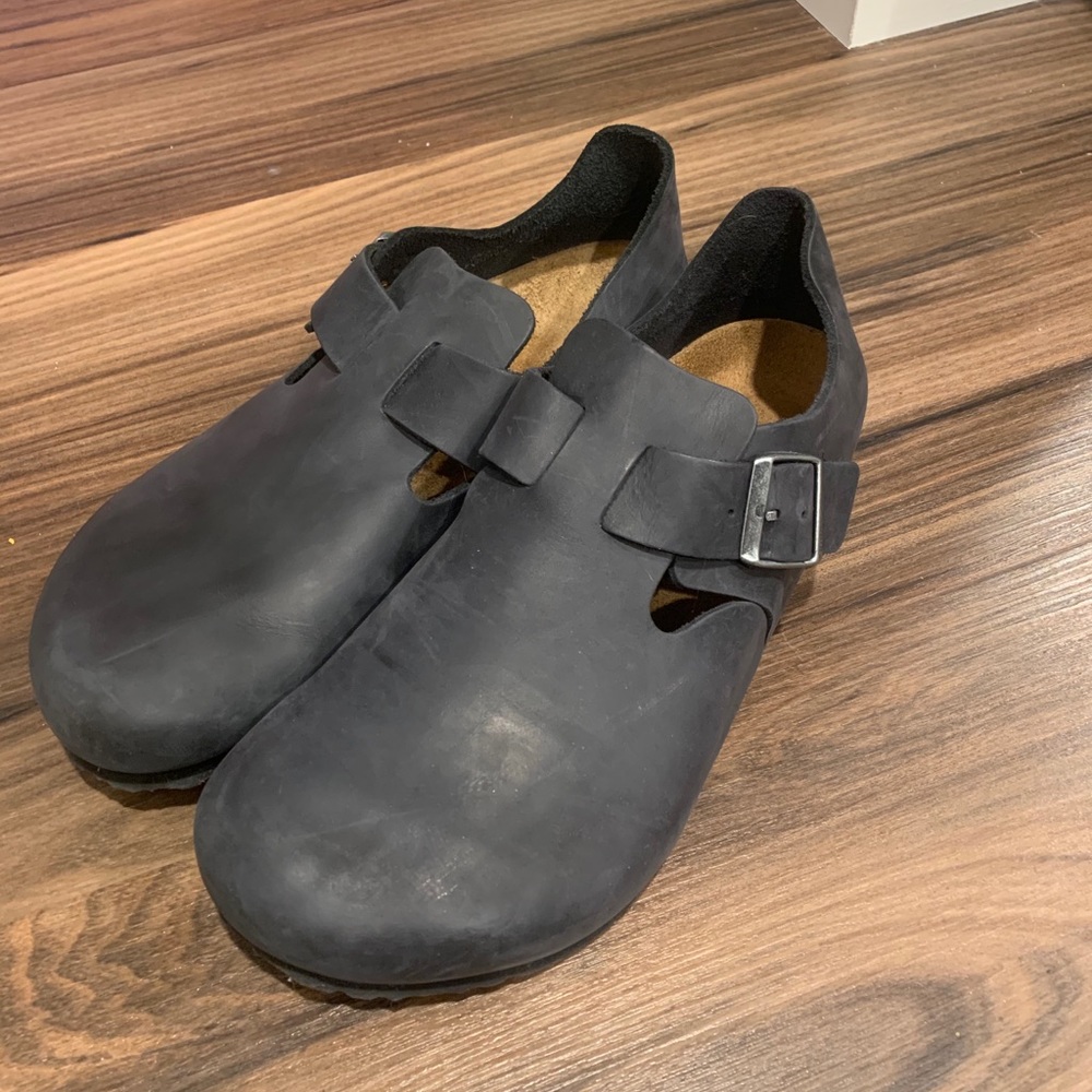 London oiled leather black Birkenstock